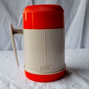 Vintage Widemouth Thermos 6002 Canadian Thermos Products